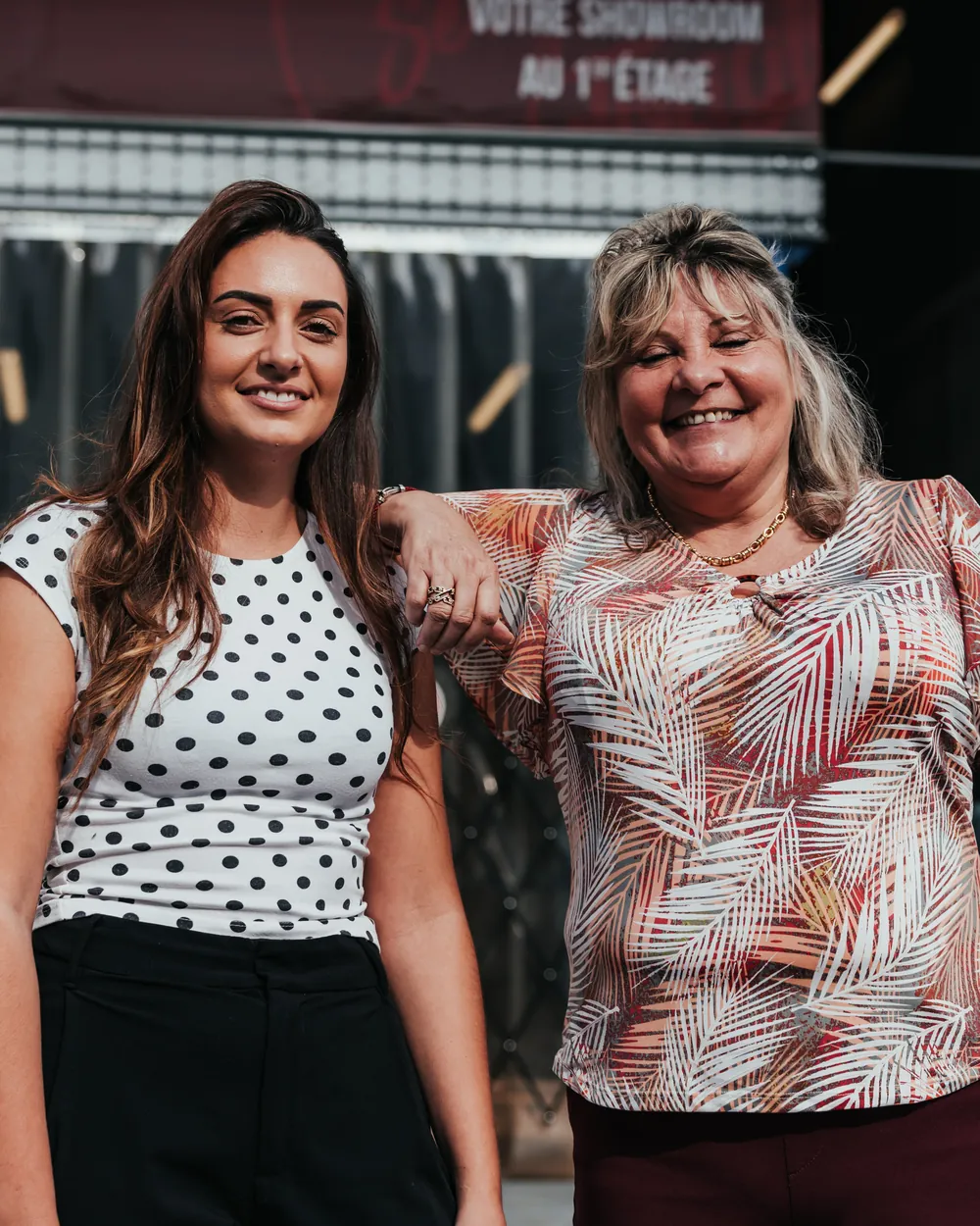Catherine Damiani & Prescilia — Per Tougiou